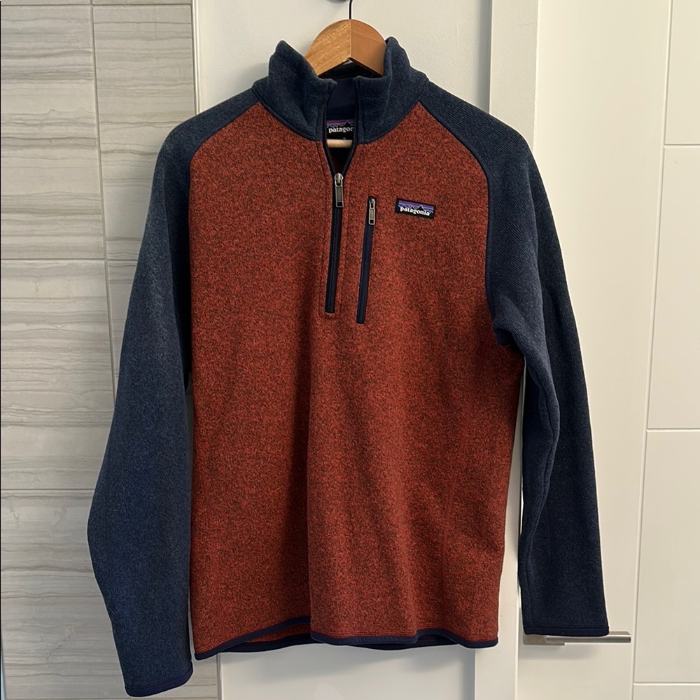 Patagonia Blue and Red Half Zip Men’s sz M